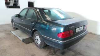 mercedes-benz clase e (w210) berlina diesel 1995-2002 del año 2000