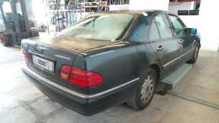 mercedes-benz clase e (w210) berlina diesel 1995-2002 del año 2000