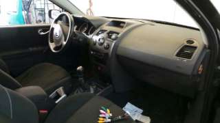 renault megane ii berlina 5p 2002-2009 del año 2004