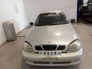 daewoo lanos 1997-2004 del año 2000