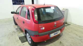 opel corsa c 2000-2003 del año 2002