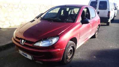 peugeot 206 berlina 1998-2010 del año 2002