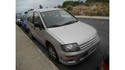 mitsubishi space runner (n60) 1999-2003 del año 2003