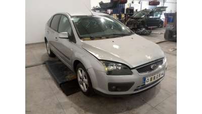 ford focus berlina (cap) 2004-2007 del año 2005