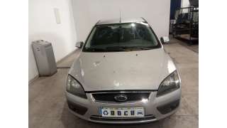 ford focus berlina (cap) 2004-2007 del año 2005