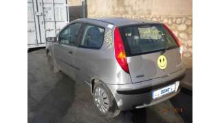 fiat punto berlina (188) 1999-2002 del año 2001