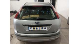 ford focus berlina (cap) 2004-2007 del año 2005
