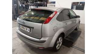 ford focus berlina (cap) 2004-2007 del año 2005