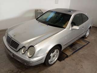 mercedes-benz clase clk (w208) coupe 1997-2002 del año 1998