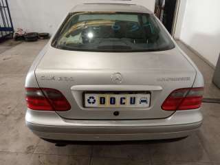 mercedes-benz clase clk (w208) coupe 1997-2002 del año 1998