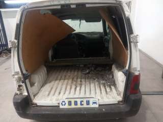 peugeot partner (s1) 1996-2002 del año 2001