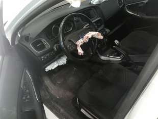 volvo v40 2012- del año 2014 2