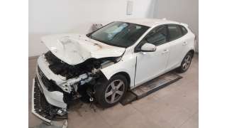 volvo v40 2012- del año 2014