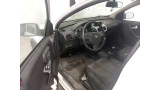 opel corsa c 2003-2007 del año 2005