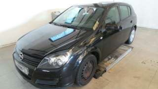 opel astra h berlina 2004-2007 del año 2005