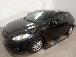 kia pro_cee´d 2007-2012 del año 2009