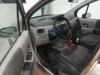 renault modus 2004-2008 del año 2005