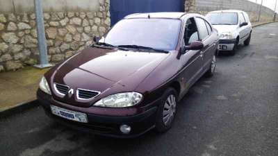 renault megane i fase 2 classic (la..) 1997-2003 del año 1999