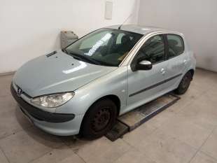 peugeot 206 berlina 1998-2010 del año 2004 2