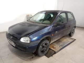 opel corsa b 1996-2000 del año 2000