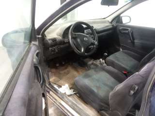 opel corsa b 1996-2000 del año 2000
