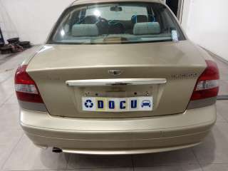 daewoo nubira berlina 1997-2004 del año 2000