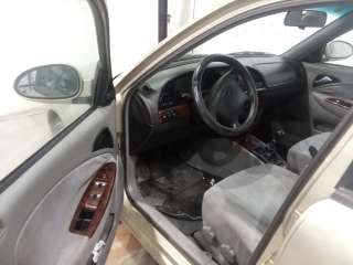 daewoo nubira berlina 1997-2004 del año 2000