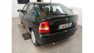 opel astra g berlina 1998-2004 del año 1999