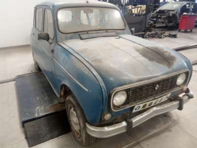 renault 4 berlina/familiar/furgoneta 1961- del año 1961