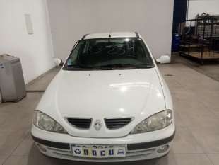 renault megane i fase 2 berlina (ba0) 1999-2002 del año 2000 2
