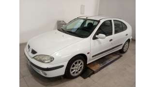 renault megane i fase 2 berlina (ba0) 1999-2002 del año 2000