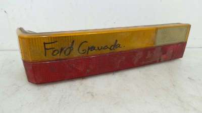 Recambio de piloto trasero izquierdo para ford granada berl./turnier 1977- referencia OEM IAM 6139497 6139497 