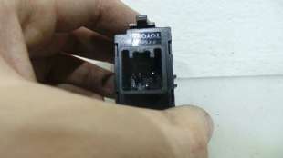 Recambio de mando elevalunas delantero derecho para toyota corolla (e12) 2001-2007 1.6 sol berlina 3/5 referencia OEM IAM 848100 2