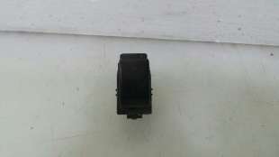 Recambio de mando elevalunas trasero izquierdo para toyota corolla (e12) 2001-2007 1.6 sol berlina 3/5 referencia OEM IAM 848100