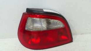 Recambio de piloto trasero izquierdo para renault megane i berlina hatchback (ba0) 1995-1999 1.9 diesel referencia OEM IAM 77004