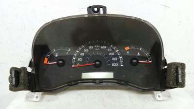 Recambio de cuadro instrumentos para fiat punto berlina (188) 2003-2010 1.3 16v multijet feel referencia OEM IAM 51723731 517237