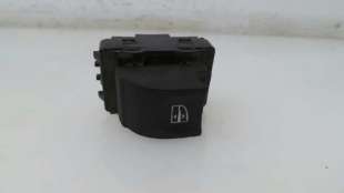 Recambio de mando elevalunas delantero derecho para renault megane iii berlina 5 p 2008-2016 expression referencia OEM IAM 80960 2