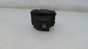 Recambio de mando elevalunas trasero derecho para renault megane iii berlina 5 p 2008-2016 expression referencia OEM IAM 2540100 2