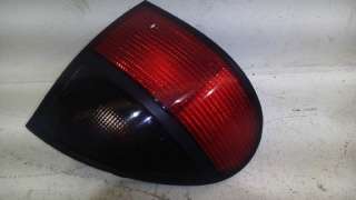 Recambio de piloto trasero izquierdo para renault laguna (b56) 1994-1998 referencia OEM IAM 7701038275 7701038275 