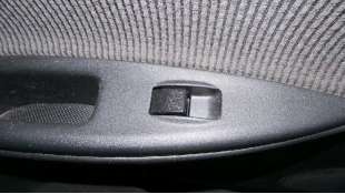 Recambio de mando elevalunas trasero izquierdo para mazda 6 berlina (gg) 2002-2008 2.0 crtd 120 active (5-ptas.) referencia OEM 