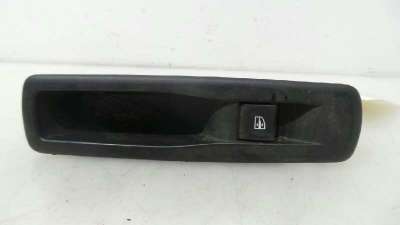 Recambio de mando elevalunas trasero izquierdo para renault laguna iii 2007-2016 authentique referencia OEM IAM 82944002R 829440