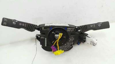 Recambio de mando intermitentes para opel vectra c berlina 2005-2008 1.9 16v cdti cat (z 19 dth / lrd) referencia OEM IAM 131653