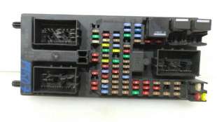 Recambio de caja reles / fusibles para land rover range rover sport 2005-2011 v6 td hse black&white referencia OEM IAM YQE500350 2