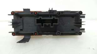 Recambio de warning para renault megane ii familiar 2003-2009 dynamique confort referencia OEM IAM 8200407415 8200407415  2