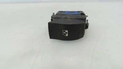 Recambio de mando elevalunas trasero izquierdo para renault laguna ii (bg0) 2001-2007 privilege referencia OEM IAM 8200220507 82