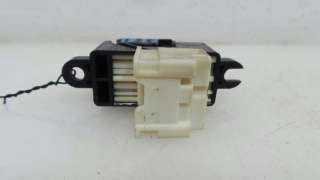Recambio de mando elevalunas trasero derecho para nissan patrol gr (y61) 1997-2016 elegance referencia OEM IAM 8826Z 8826Z 