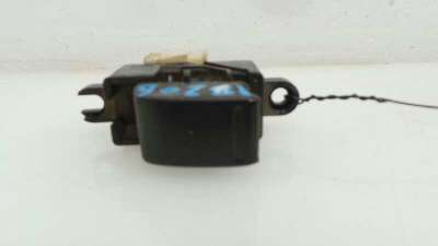 Recambio de mando elevalunas trasero izquierdo para nissan patrol gr (y61) 1997-2016 elegance referencia OEM IAM 8826Z 8826Z 