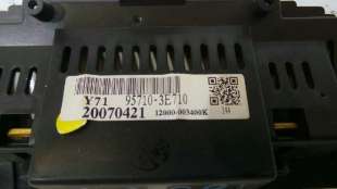 Recambio de pantalla multifuncion para kia sorento 2002-2010 2.5 crdi concept referencia OEM IAM 957103E710 957103E710  2