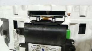 Recambio de cuadro instrumentos para volvo v50 familiar 2004-2012 2.0 d kinetic referencia OEM IAM 30710071 30710071  2