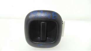 Recambio de mando elevalunas trasero izquierdo para toyota previa (r30) 2000-2005 2,0 d-4d terra referencia OEM IAM 8481052010B0